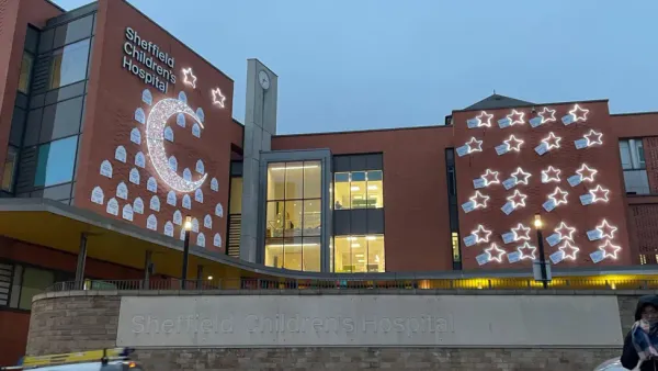 Children's hospital lit up for Ramadan